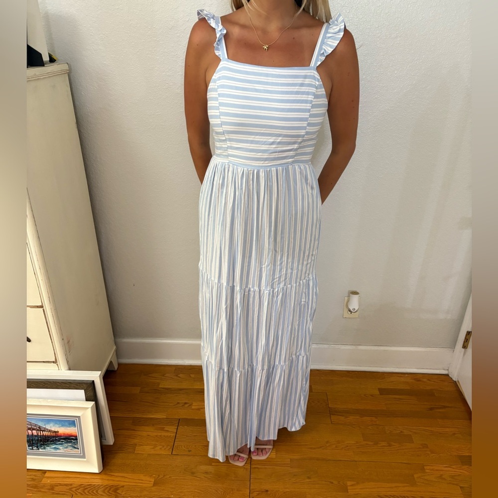 Market & Spruce Blue and White Pleated Maxi Dress